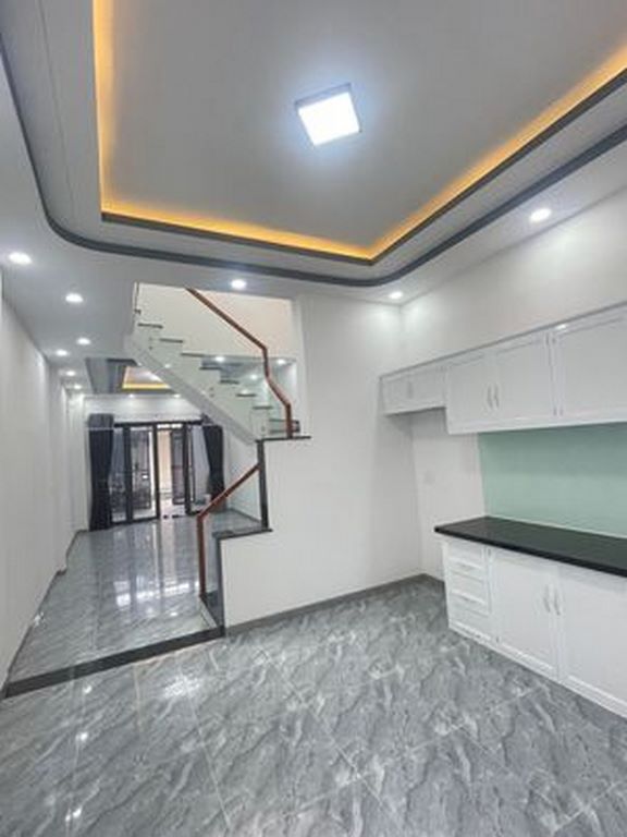 Bán nhà Đông Hưng Thuận Q12, DT190m2,gồm nhà và xưởng, chỉ 5,2 tỷ.