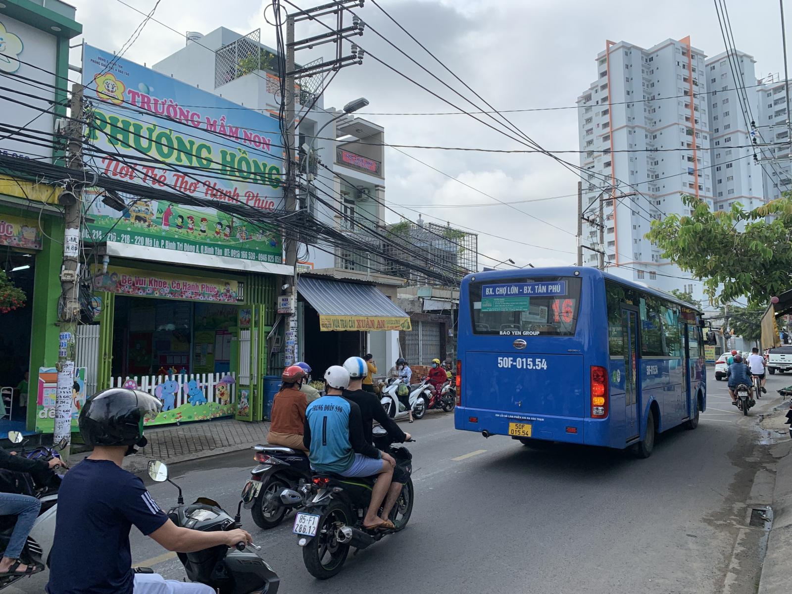 Bán nhà MT  Mã Lò - Hương Lộ 2, DT 10.2x37m, Nhà Cấp 4, giá: 32 tỷ (TL)