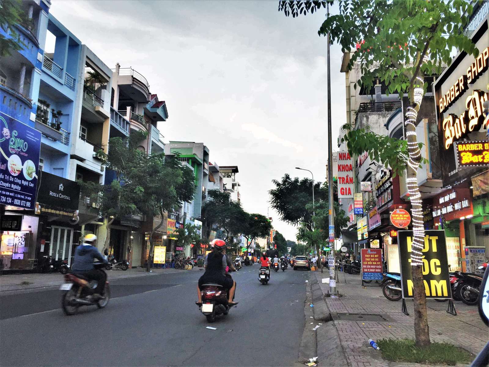 Xuất cảnh bán nhà MT Đào Duy Từ, Quận 10, DT: 4.8 x 20m, giá 34.5 tỷ