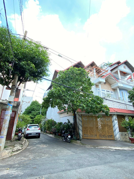 6 x 20m, bán nhà 2 mặt tiền hẻm biệt thự đường Lê Văn Sỹ - Q. 3 (giá 25,9 tỷ TL)