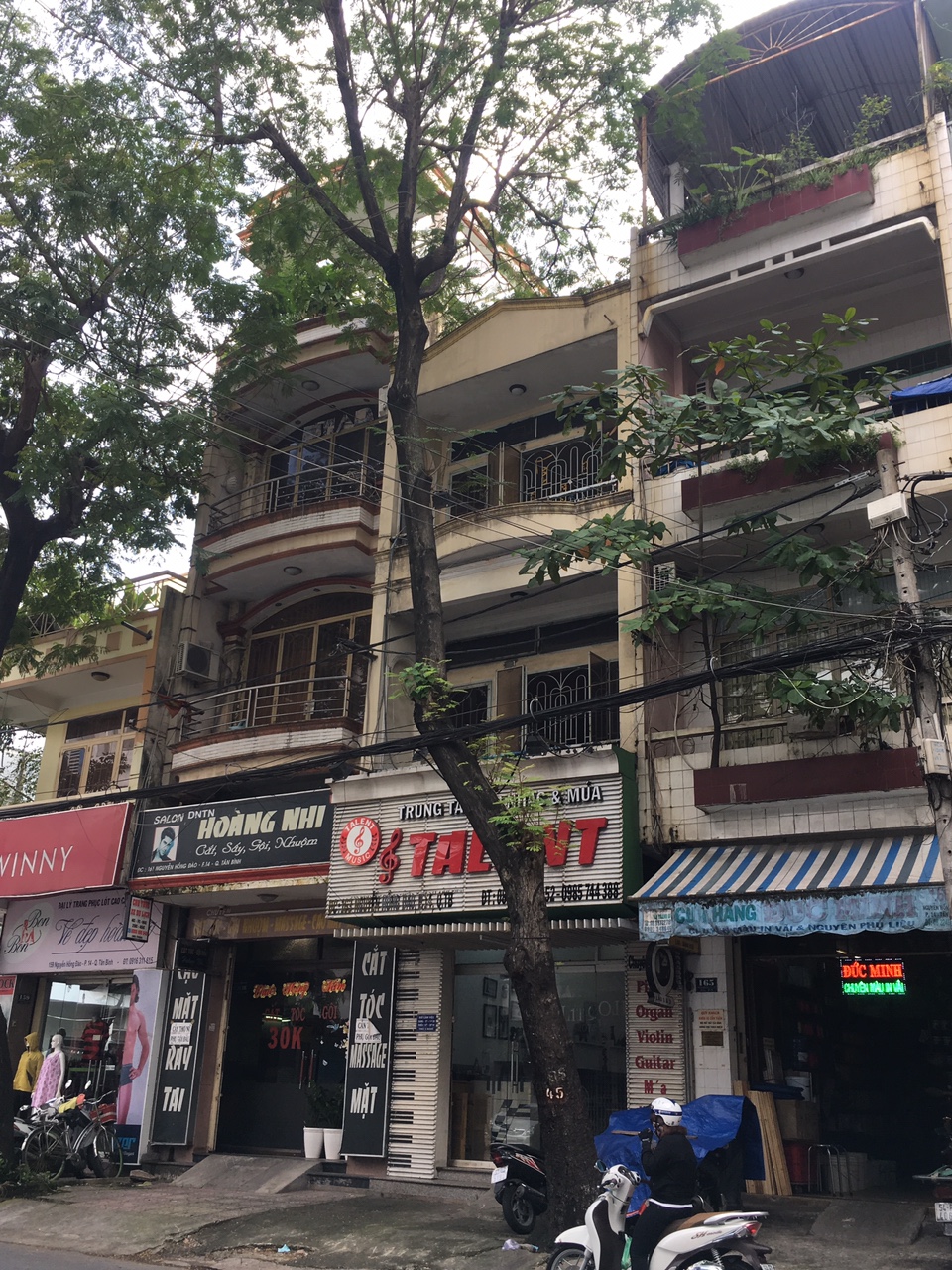 Bán gấp nhà MT Hoàng Văn Thụ, TB, DT 4x20m, 2 tầng, giá 17,5 tỷ TL
