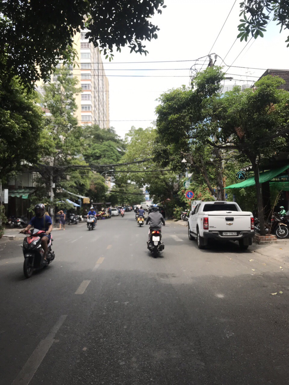 Bán gấp nhà MT Bạch Đằng, TB, DT 4x14m, 4 tầng, giá 15 tỷ TL