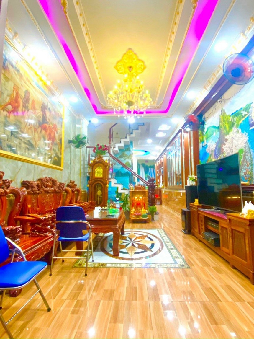 Bán nhà mặt tiền đường Sư Vạn Hạnh phường 12 quận 10, DT: 4x16m, giá 25.9 tỷ