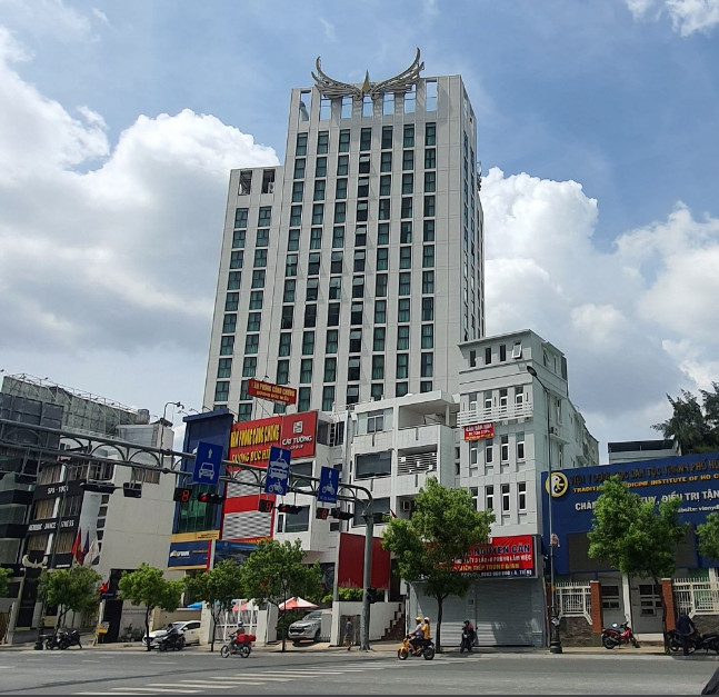 Bán căn góc đường Hoàng Văn Thụ, P8, Phú Nhuận. (8.5x22m) giá 50 tỷ TL