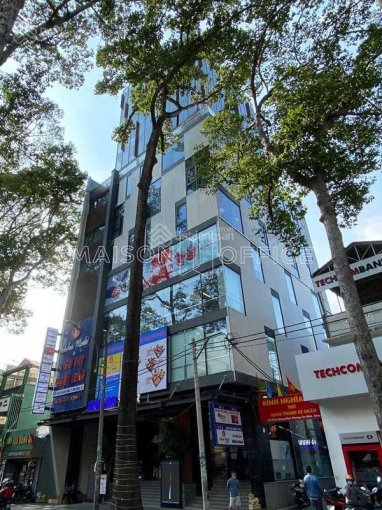 Bán nhà MT Mai Thị Lựu - Nguyễn văn Mai Quận 1 DT 18x15m hầm 7 lầu thuê 300tr giá 125 tỷ