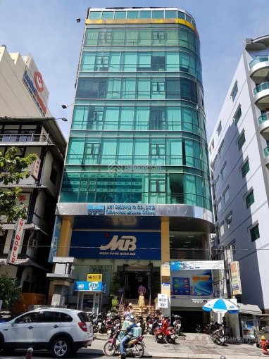 Bán nhà 2 mặt tiền Trần Hưng Đạo Quận 5 DT 7x23m nở hậu 12m trệt + 4 lầu giá chỉ 75 tỷ