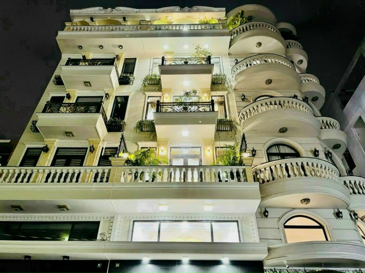 Bán tòa nhà căn hộ dịch vụ đường Hồng Hà, Tân Bình, DT: 7,7x20m, 6 tầng, có hợp đồng thuê 150tr/th