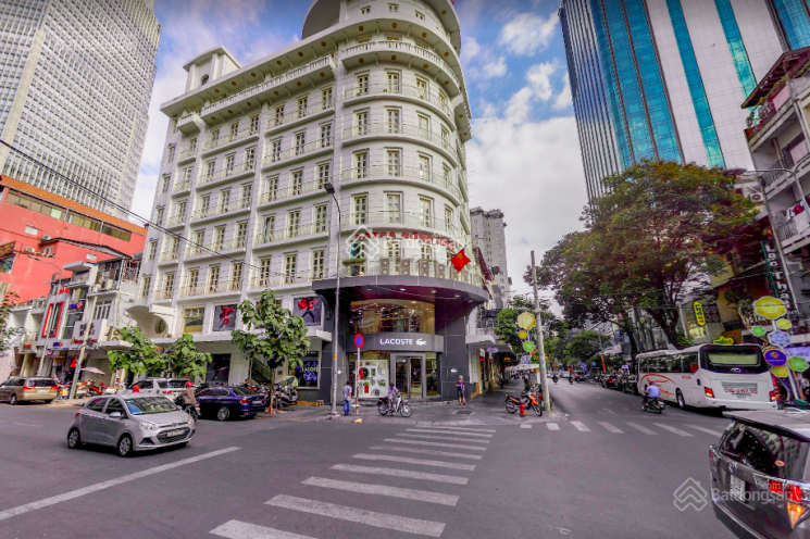 Bán khách sạn mặt tiền góc Đồng Khởi, Mạc Thị Bưởi, hầm + 11 lầu, giá 186 tỷ 0938061333