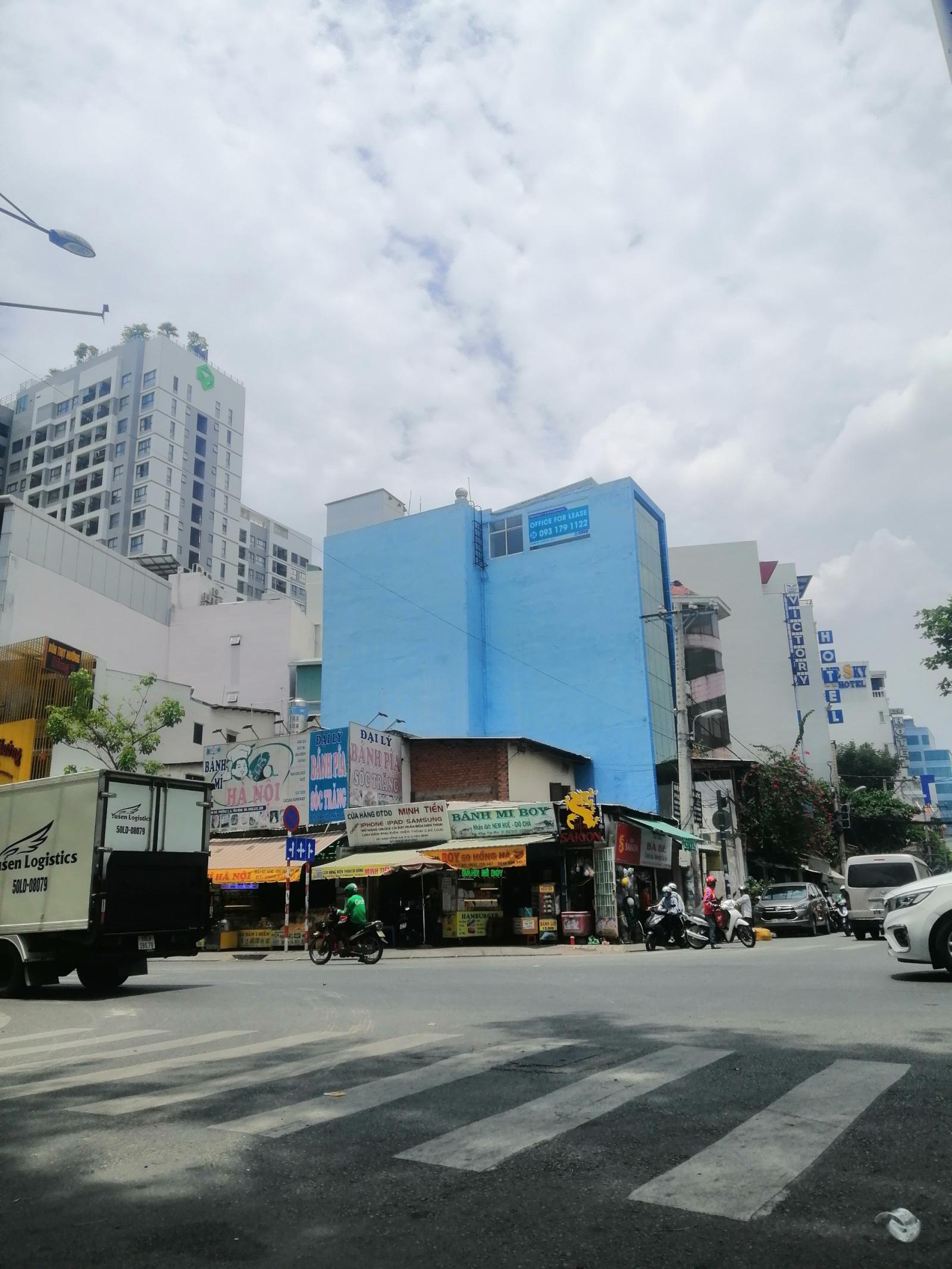 Bán nhà mặt tiền 4 tầng đường Trần Văn Quang, P.10, Tân Bình. DT: 4x24m giá 15,9 tỷ