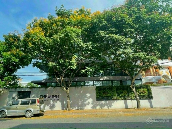 Bán biệt thự đường Mê Linh - Nguyễn Hữu Cảnh Q Bình Thạnh 12x19m 4 tầng giá 32.7 tỷ TL - GỌI Phú