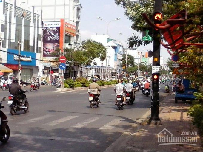 Bán nhà Mặt tiền Lê Đại Hành, 3 lầu, không lỗi, chỉ 12 tỷ 9, Q.11