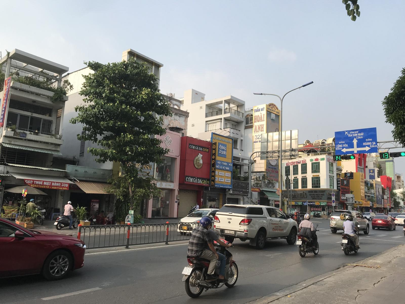 Bán nhà  mặt tiền Hồng Hà Tân Bình 4mx15m 4 lầu giá 14,5 tỷ
