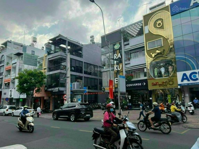 Bán nhà mặt tiền Nguyễn Huy Tưởng, phường 6, Bình Thạnh 12x19m giá 60 tỷ 0938061333