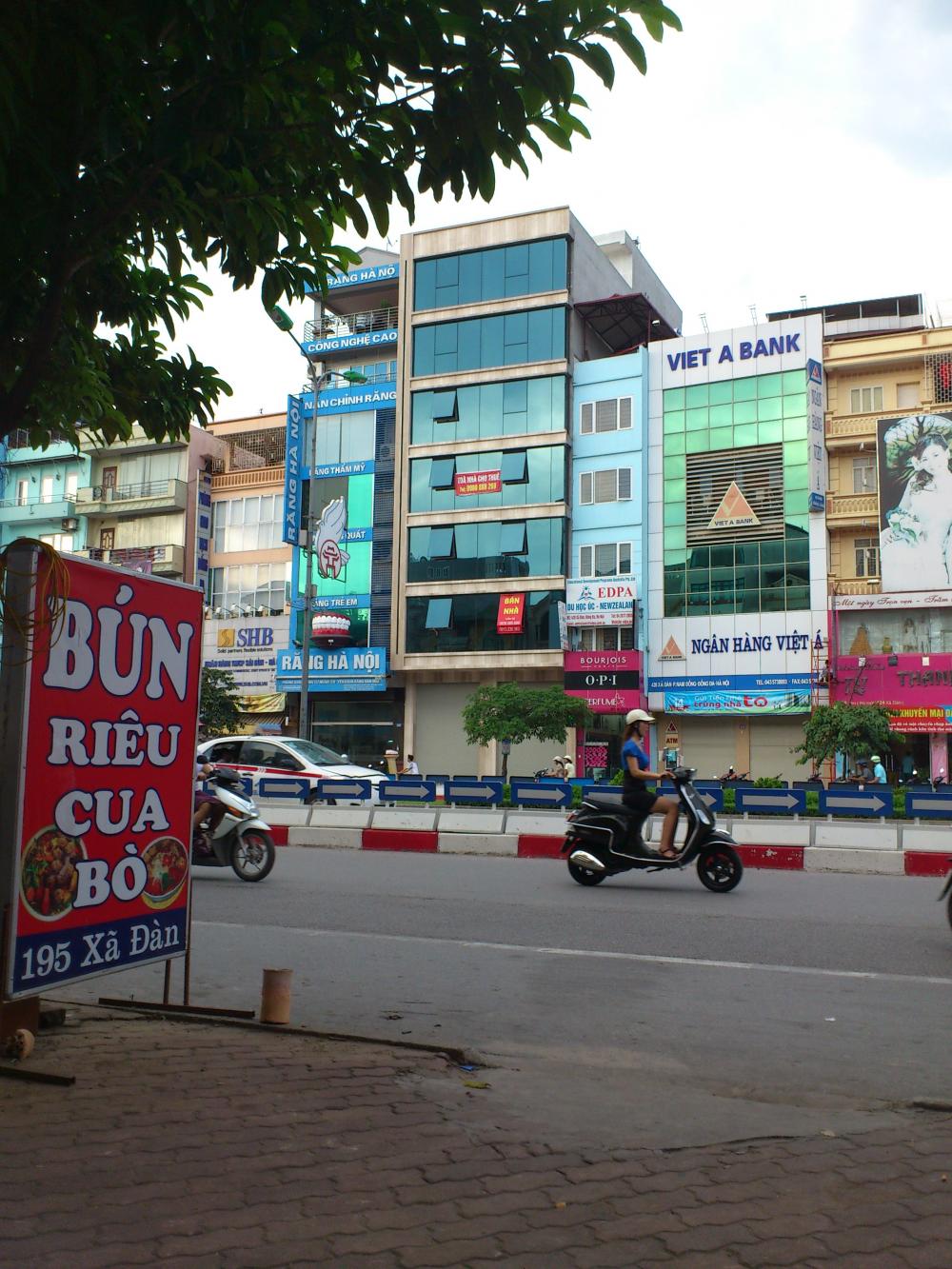 Bán nhà mặt tiền 3/2, Phường 12, Quận 10, DT 4.2x27m, mặt tiền sau là Hà Đô. Giá 39.5 tỷ