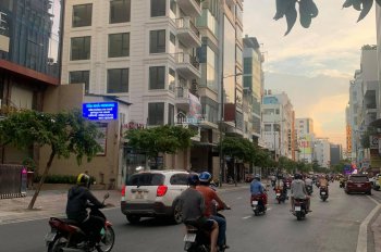 Building mặt tiền Yên Thế, Phường 2, Q Tân Bình. DT 5,5x21m, 1 hầm 6 tầng, hđt khoán 100tr/tháng