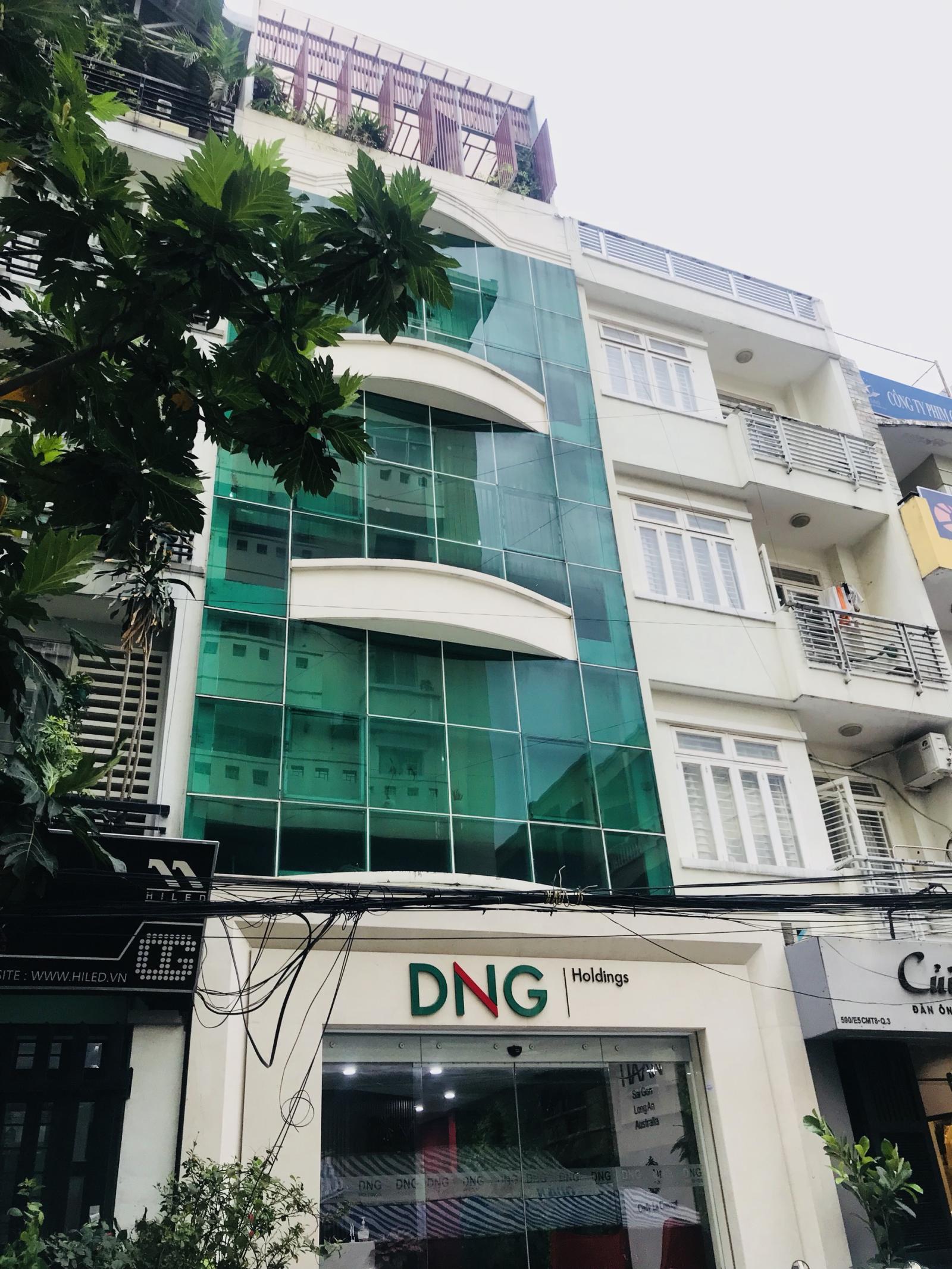 Bán nhà mặt tiền đường Nguyễn Minh Hoàng, P12, Tân Bình; 7x14m; giá 24.5 tỷ