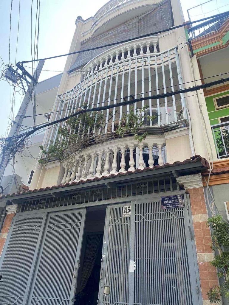 Bán nhà HXH Nguyễn Xí Bình Thạnh ( 4.5x22m) T2Lầu Sân thượng giá 10.5 tỷ