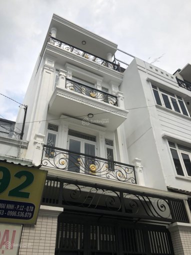 Bán nhà đường CMT8, P5, Tân Bình dt 5x20m, nhà đẹp 3 tầng thiết kế biệt thự cổ điển