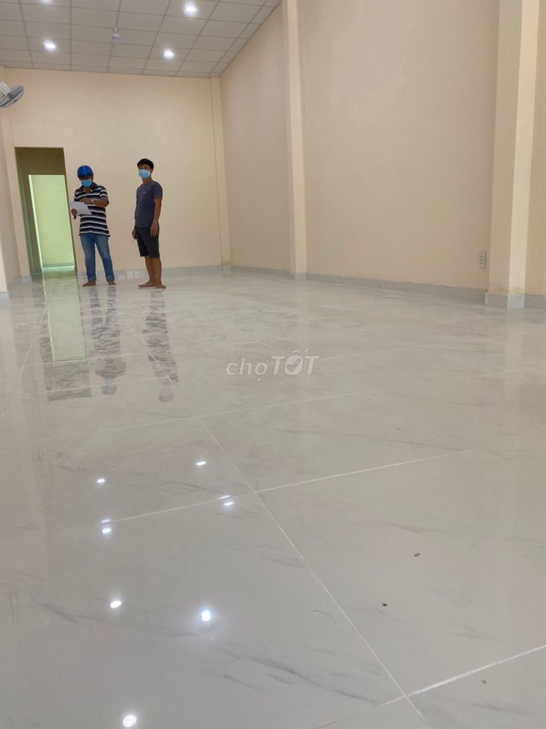 Bán nhà mặt tiền Nguyễn Thị Búp, Quận 12. Vị trí đẹp