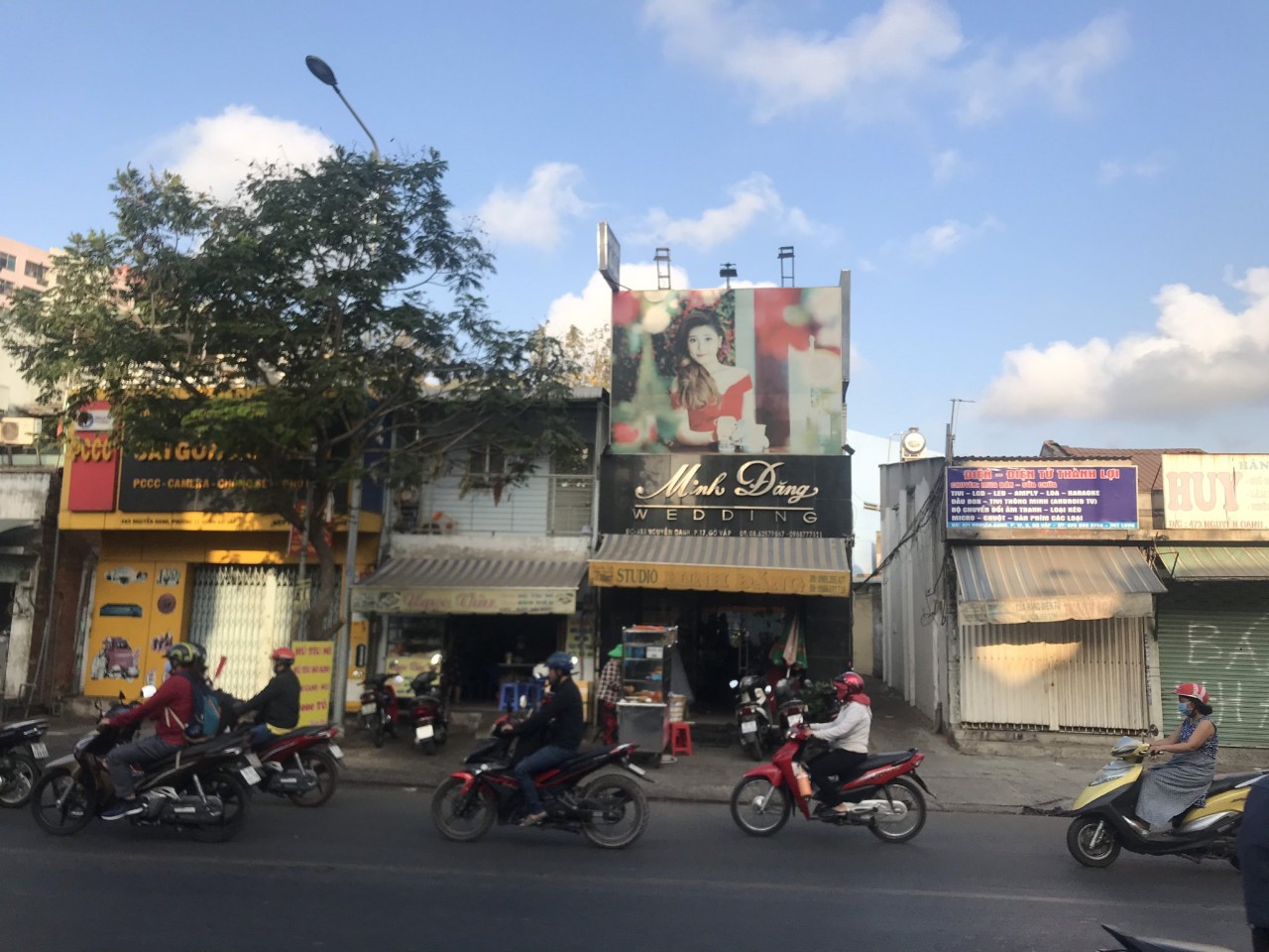 Bán nhà mặt tiền Đặng Thúc Vịnh,Hóc Môn. Vị trí đẹp