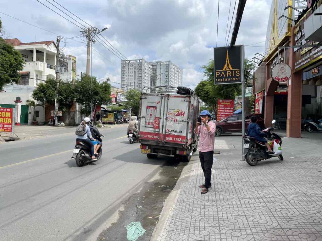 Bán nhà Mặt tiền Lê Văn Khương, Quận 12. Vị trí đẹp, không lỗi phong thuỷ