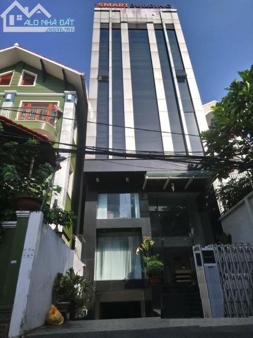 Bán khách sạn tiêu chuẩn 4 sao 2 mặt tiền Lê Thị Riêng - Bùi Thị Xuân Q1 gía bán 318 tỷ TL 0931011107