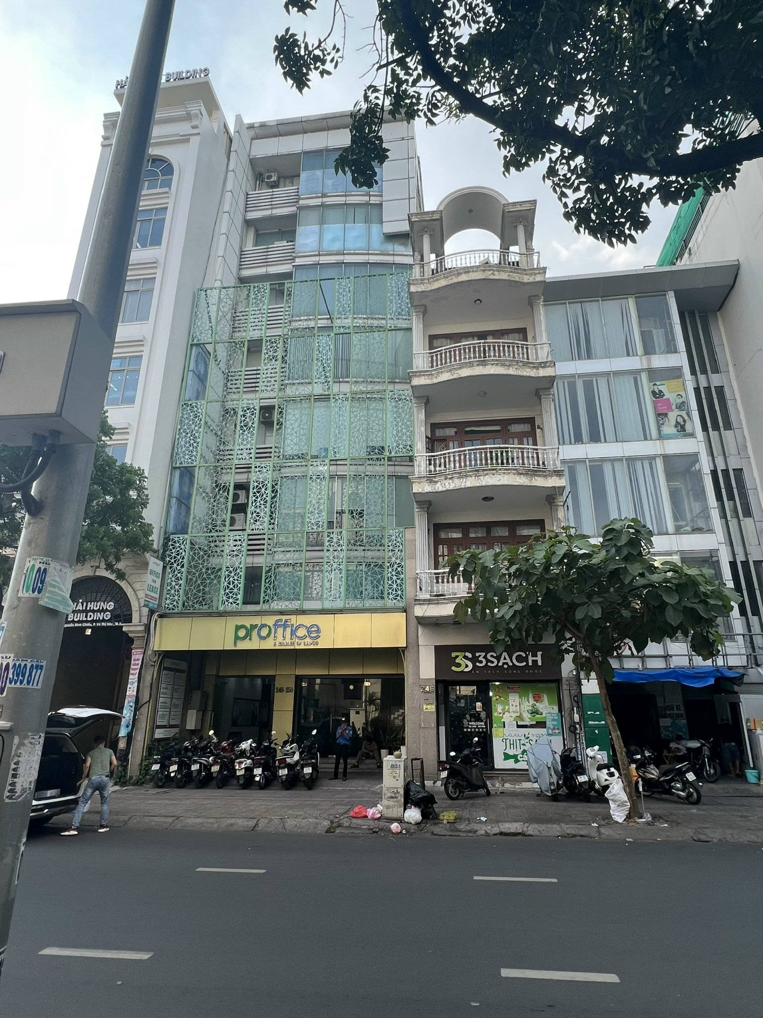 Bán nhà Q1 DT 10.6x24.5m 74tỷ MT đường Nguyễn Cảnh Chân 7 tầng