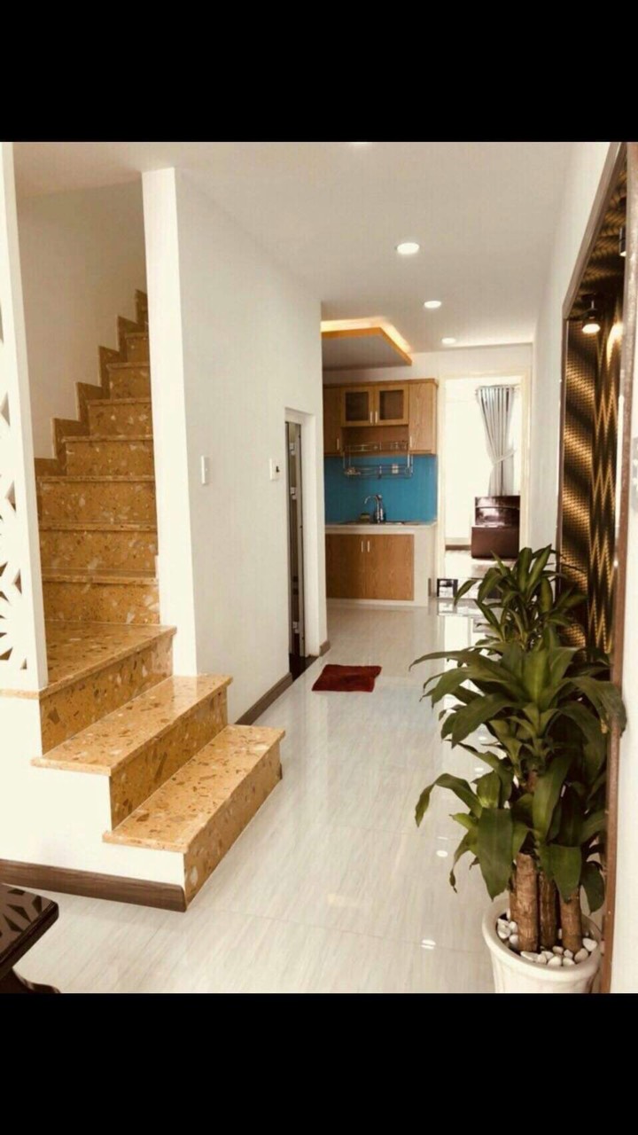 Bán Gấp Nhà Hẻm Trần Bình Trọng P2 Q5. 6,5 Tỷ