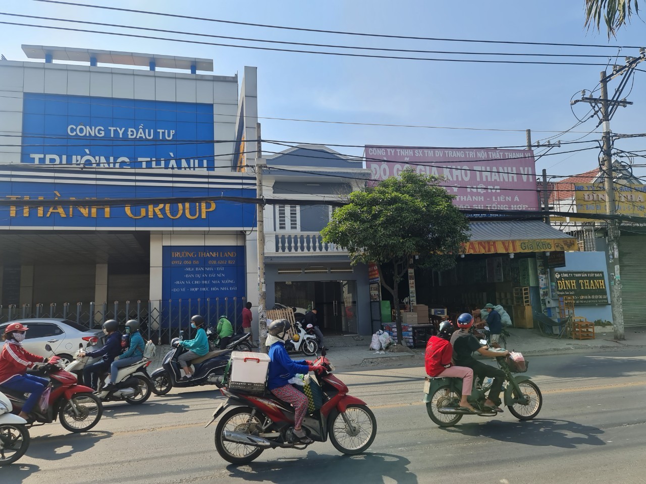 Bán nhà mặt tiền Lê Văn Khương, Quận 12. Vị trí đẹp