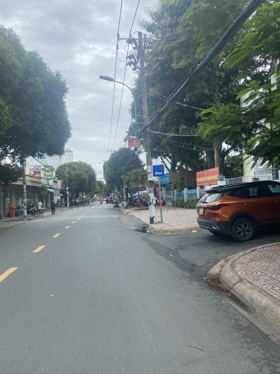 Bán nhà phố mặt tiền đường Phú Châu, P. Tam Bình vị trí gần chợ 175m2 ngang 4.94m  💥Giá còn TL ☎ 0903034123 