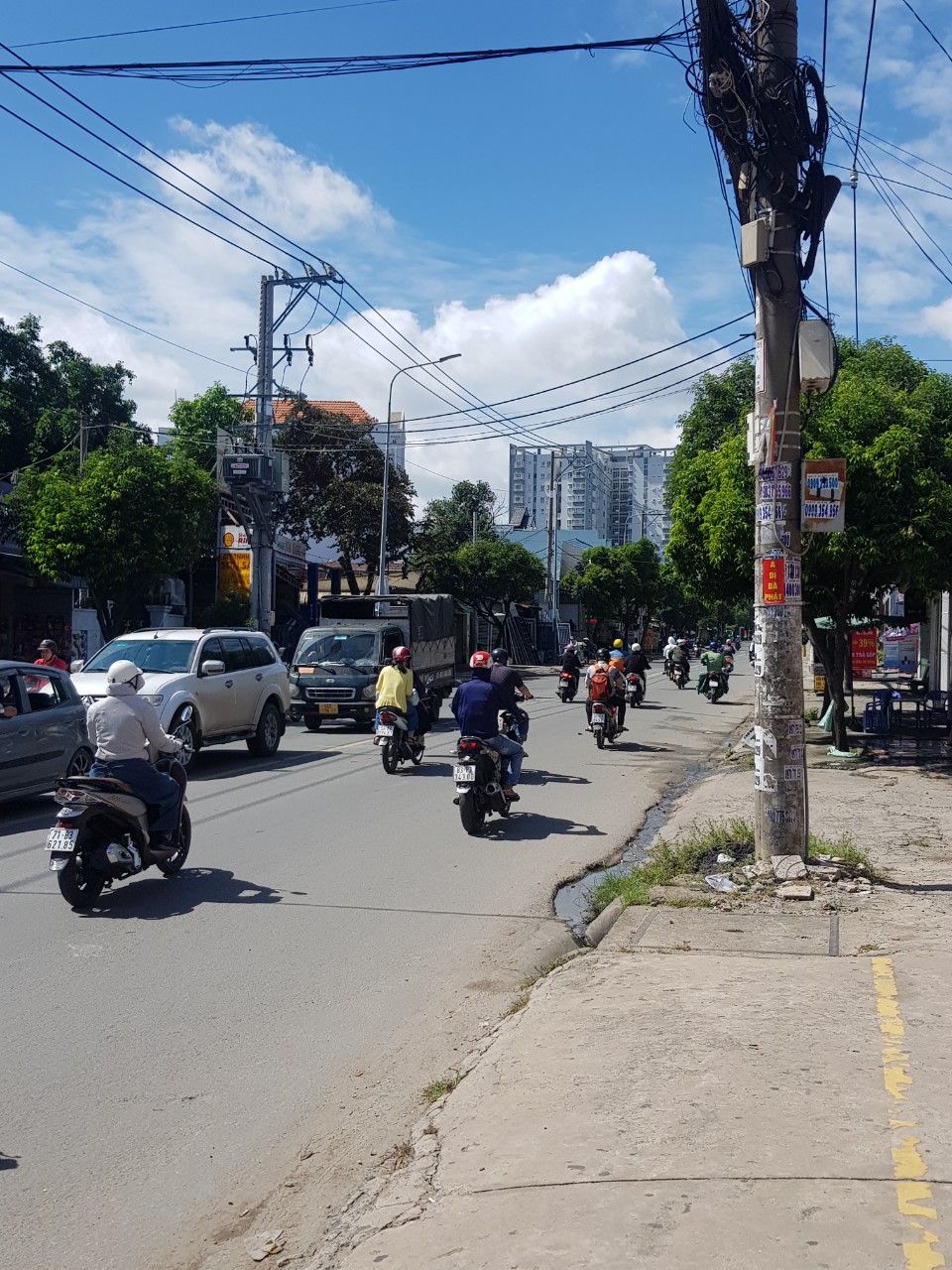 Bán nhà mặt tiền đường Lê Văn Khương, Phường Hiệp Thành, Q12. TP HCM.