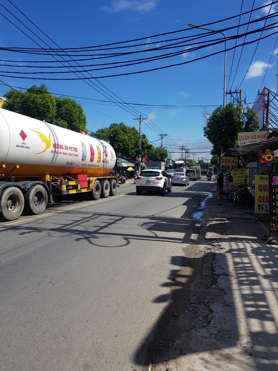 Bán nhà mặt tiền đường Lê Văn Khương, Phường Hiệp Thành, Q12. TP HCM.