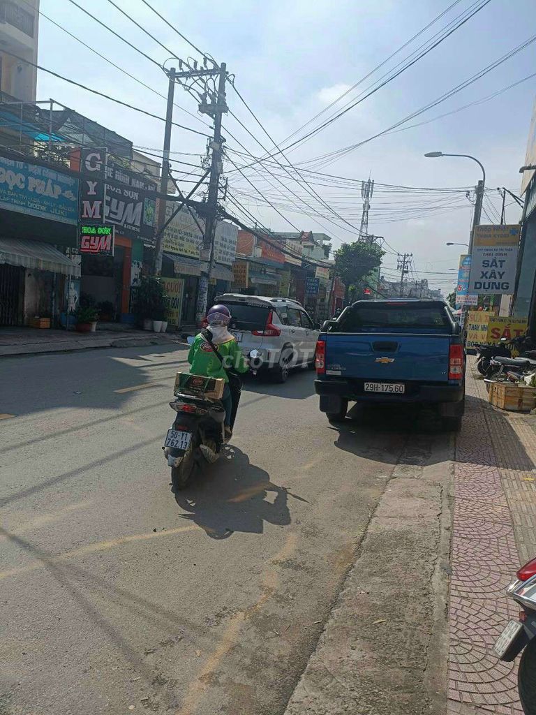 Bán nhà mặt tiền đường Lê Văn Khương, Phường Hiệp Thành, Q12. TP HCM.