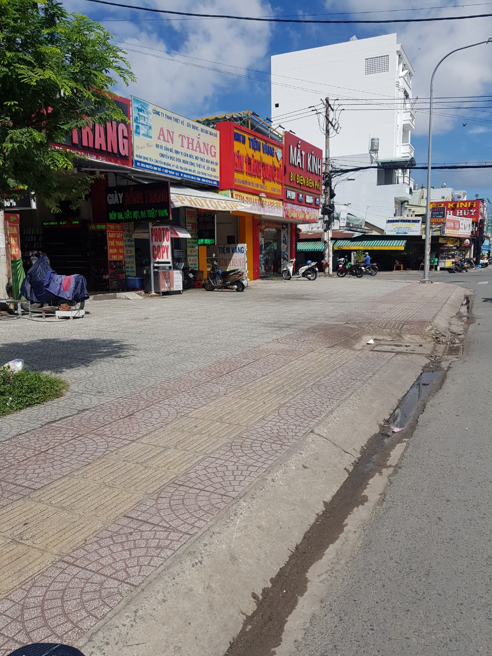Bán nhà mặt tiền đường Lê Văn Khương, Phường Hiệp Thành, Q12. TP HCM.