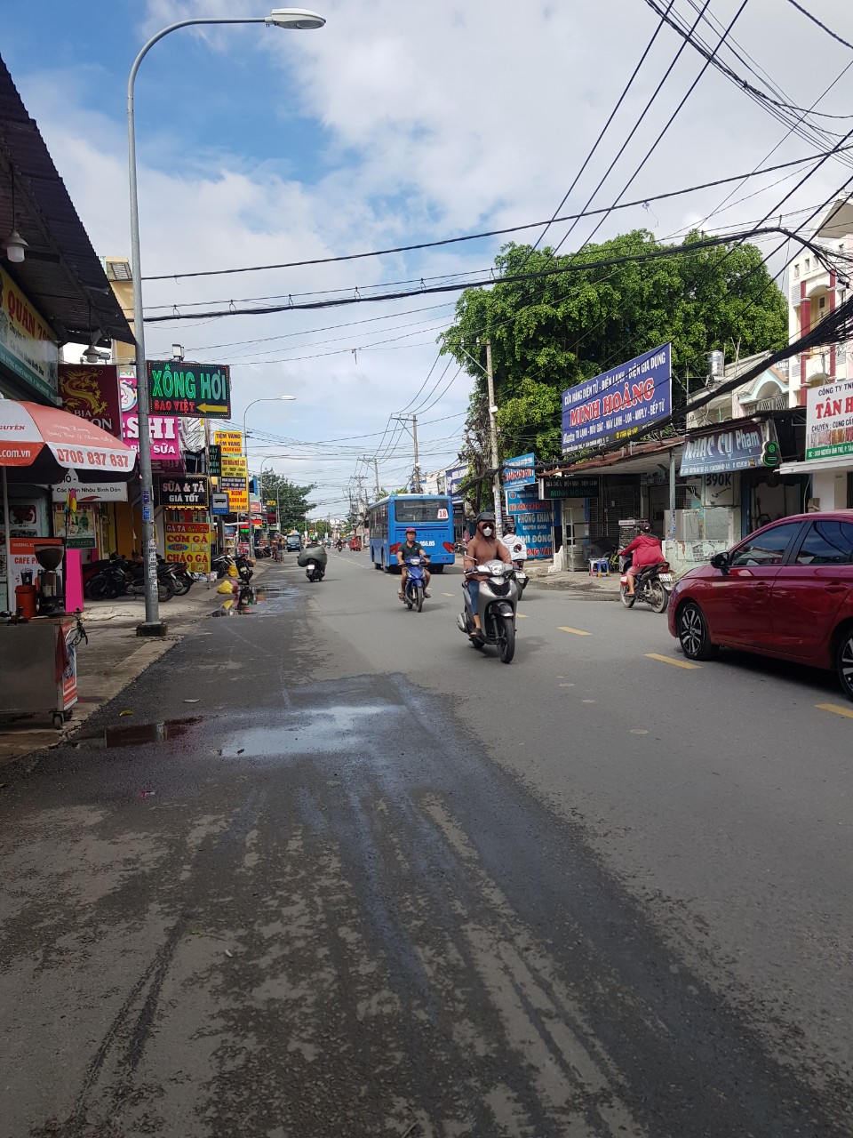 Bán nhà mặt tiền đường Lê Văn Khương, Phường Hiệp Thành, Q12. TP HCM. - Diện tích: 4,1m x 27m.