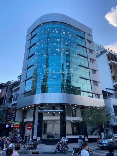 Cần chuyển nhượng tòa building 10 tầng MT Trương Định, Quận 3 (10x25m) HĐT 500 tr/th, giá 249 tỷ