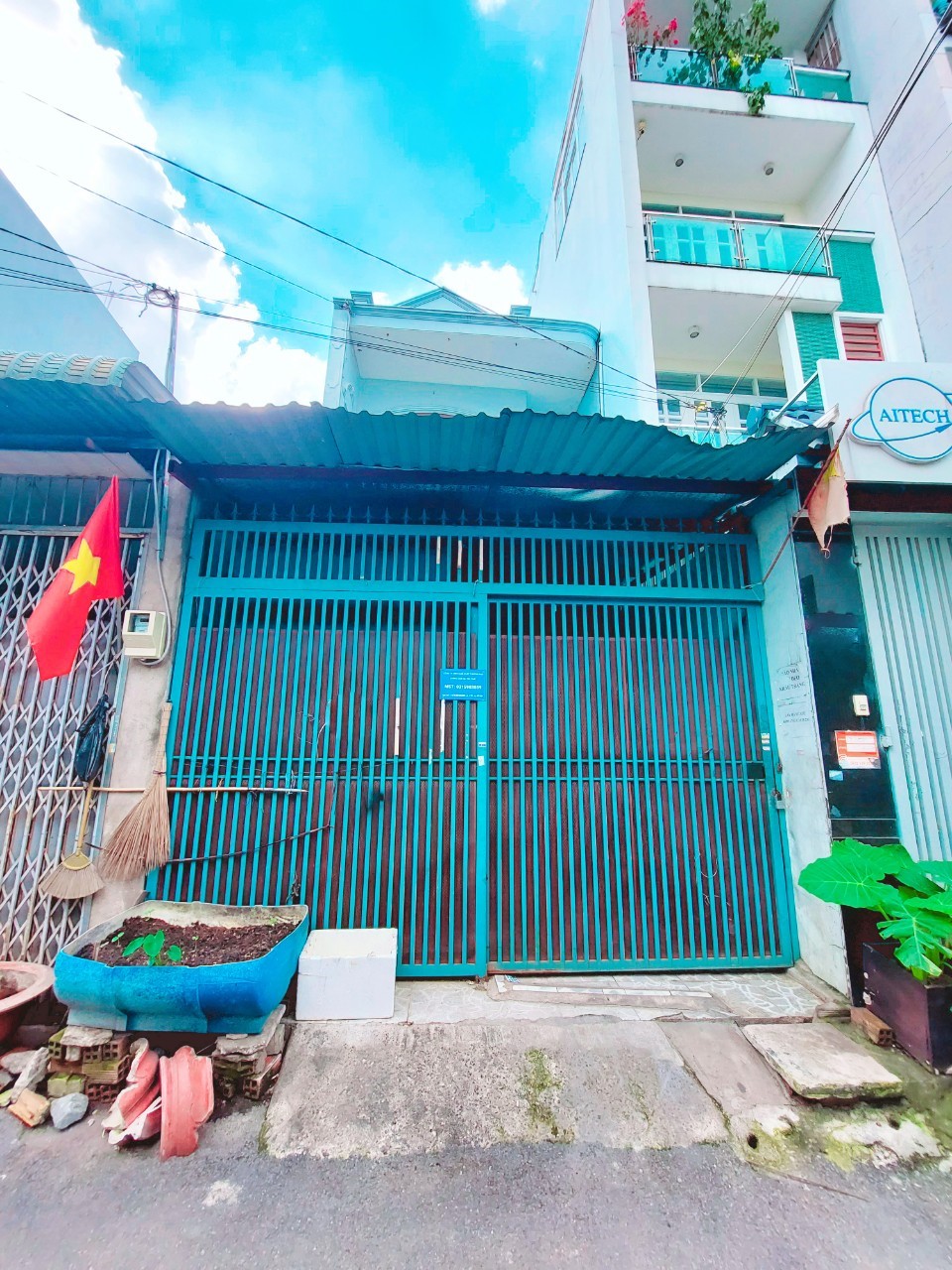 Bán gấp căn HXH, Nguyễn Tư Giãn, Gò vấp. Dt: 4x26m. DTCN:105m Giá: 7.5 tỷ