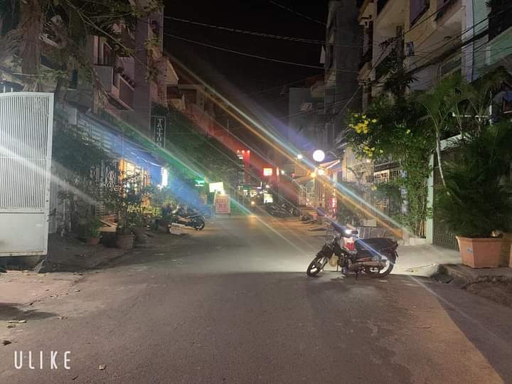 Biệt thự tuyệt đẹp đường 12m Quang Trung Gò Vâp 18,9ty