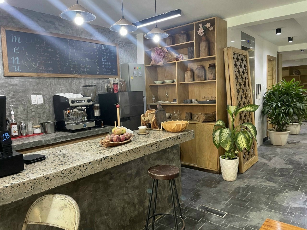 Nhà Thật Mặt Tiền Trần Huy Liệu P15 Phú Nhuận, 8*18m, chỉ 32 tỷ TL 