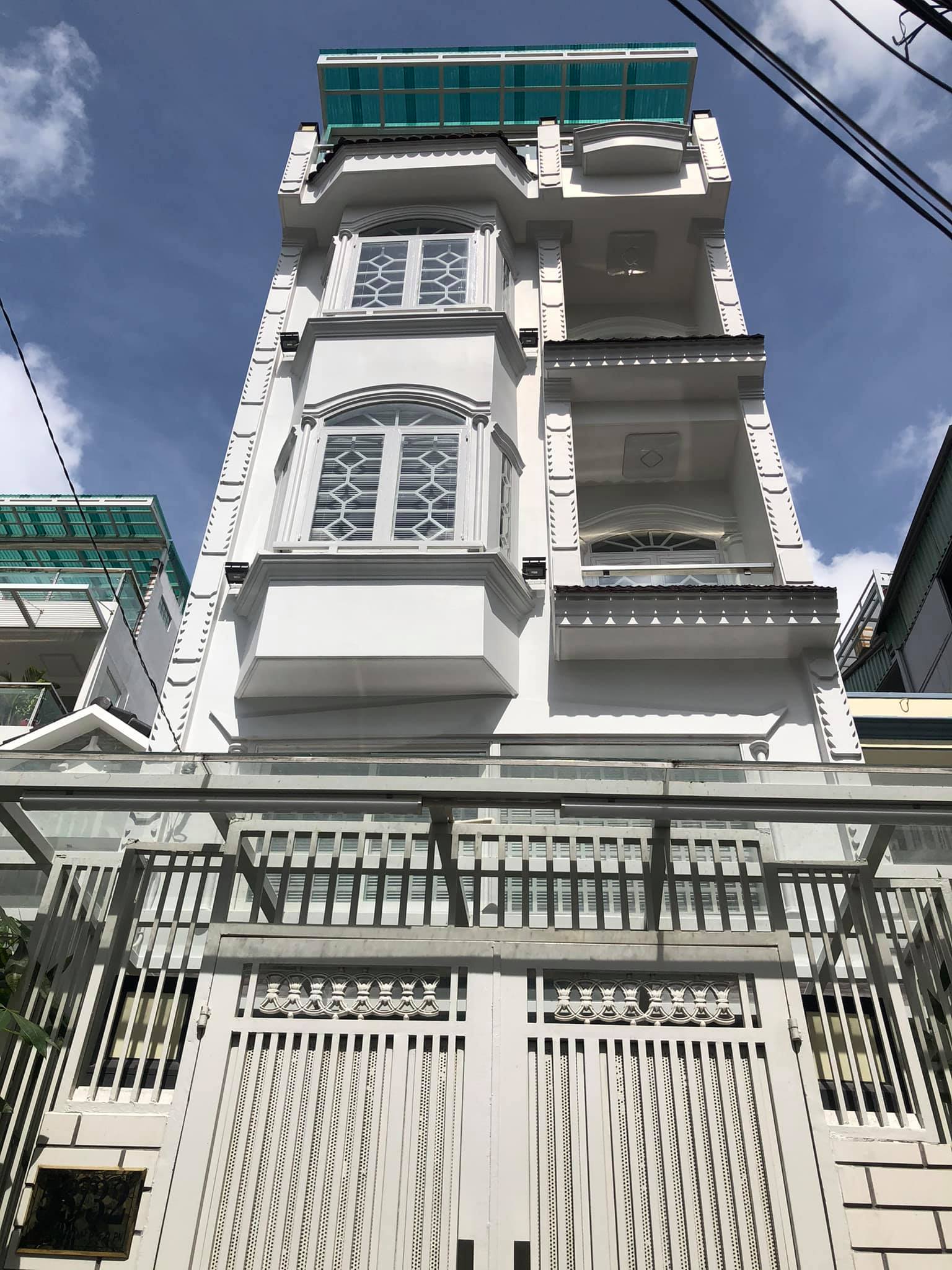Bán nhà đường Lý Thường Kiệt, P9, Tân Bình; DT: 8x16m, giá 17.8 tỷ