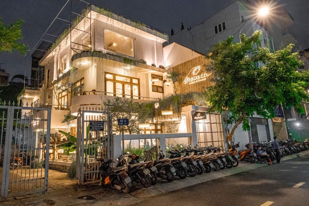 Căn Biệt Thự Xinh Đẹp Cần Bán Hẽm VIP 43R Hồ Văn Huê, P9, Phú NHuận, 5*20, chỉ 23 tỷ 