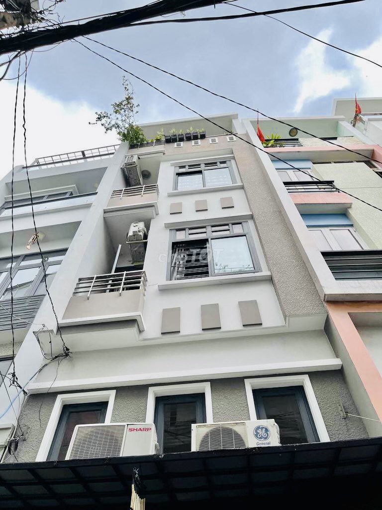 Chủ nhà đi định cư cần tiền bán gấp nhà tại Phan Văn Trị ,nhà 48m2 vuông vức ,nhà 5 tầng .