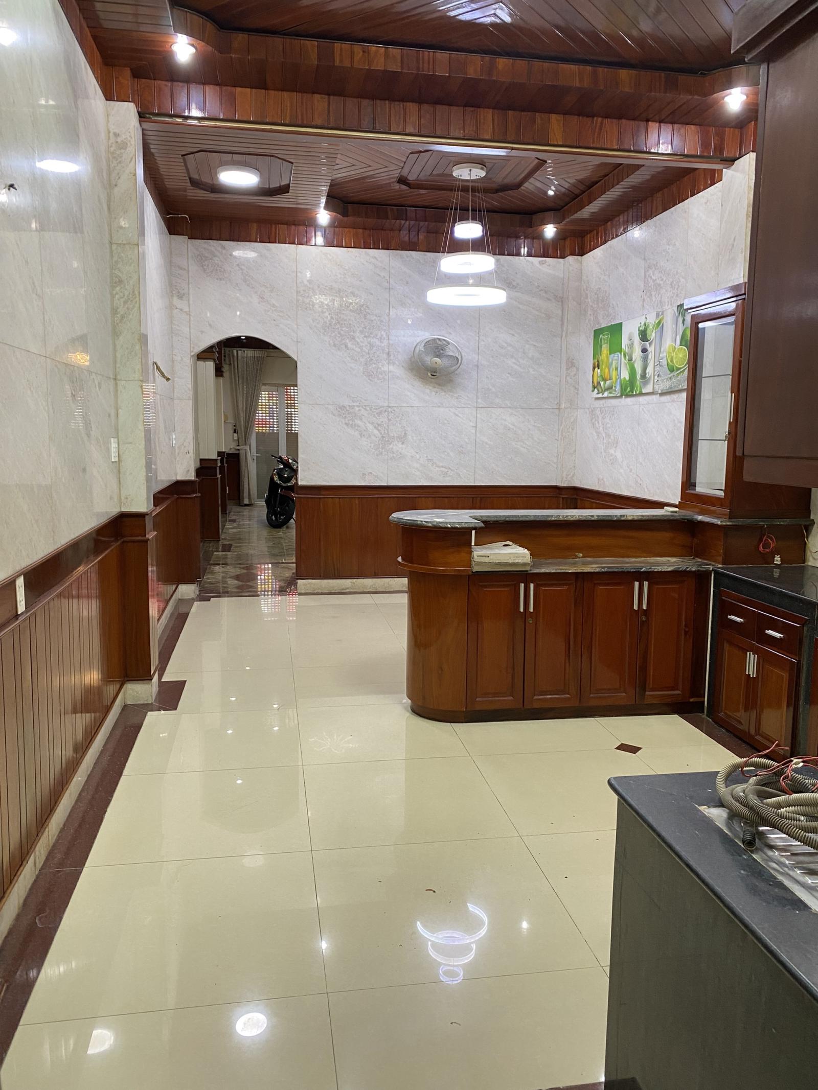 Bán nhà MTKD Tân Sơn Nhì 4x20 2 Lầu ST Giá 16 Tỷ TL