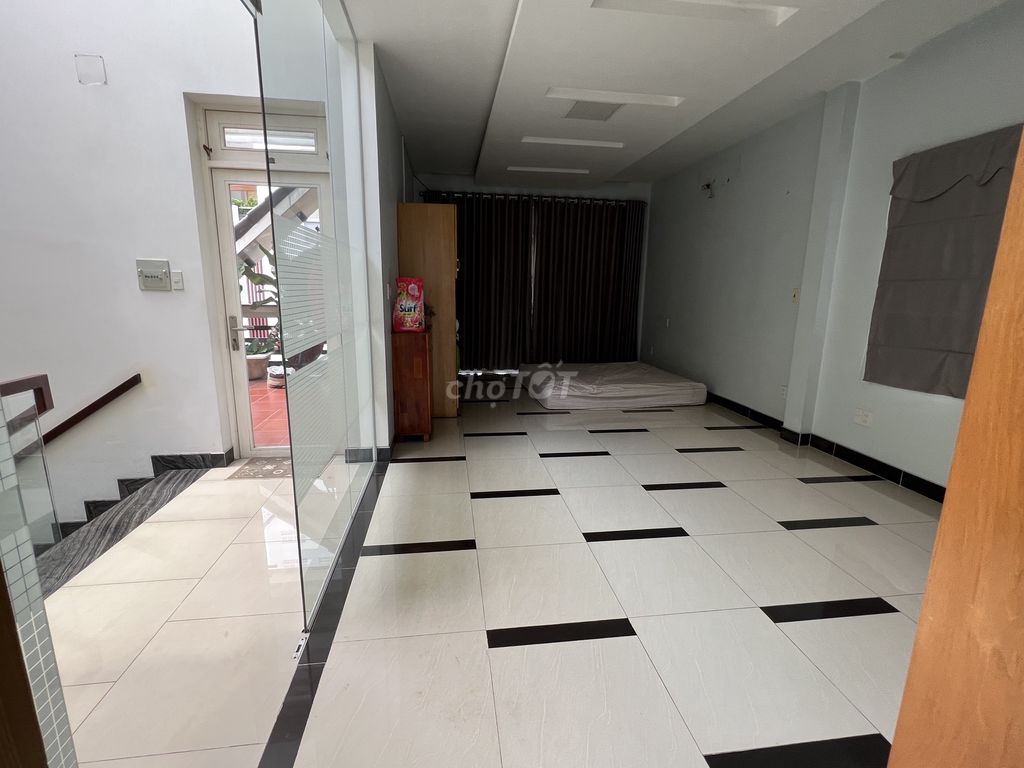 Bán nhà MTKD Tân Sơn Nhì 4x18 3 Lầu ST Giá 17 Tỷ TL