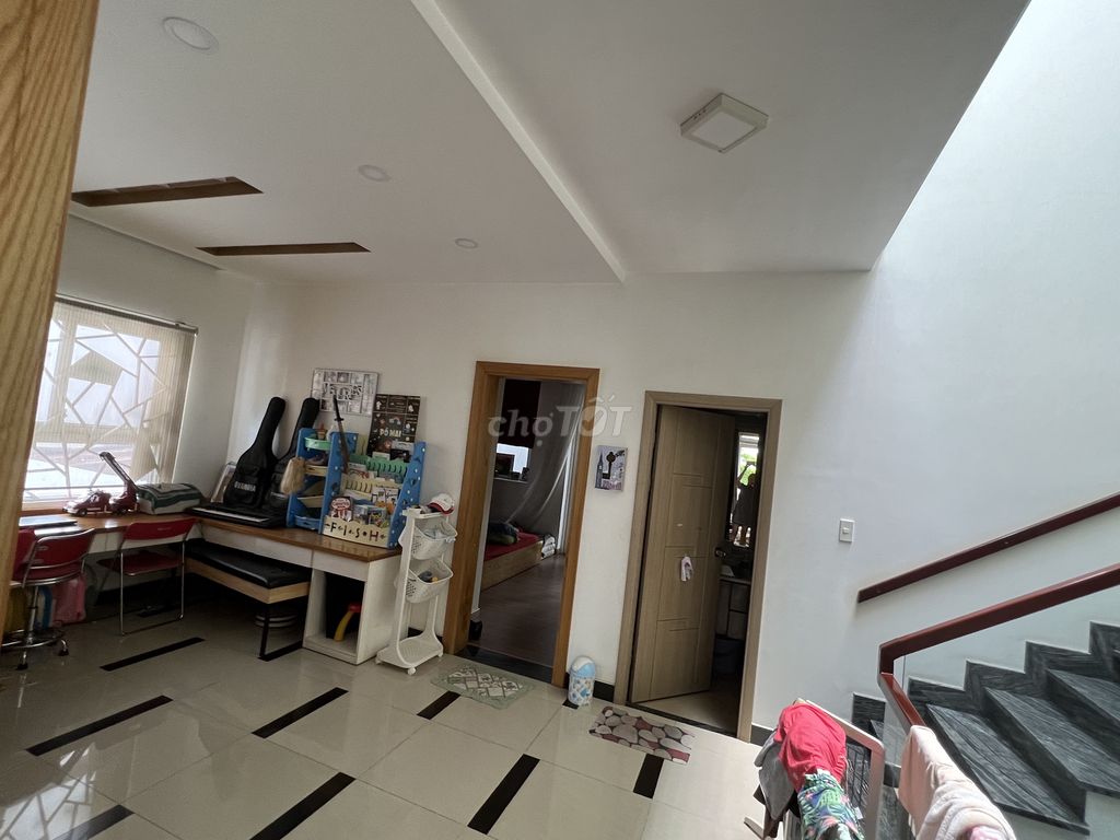 Bán nhà MTKD Tân Sơn Nhì 4x18 3 Lầu ST Giá 17 Tỷ TL
