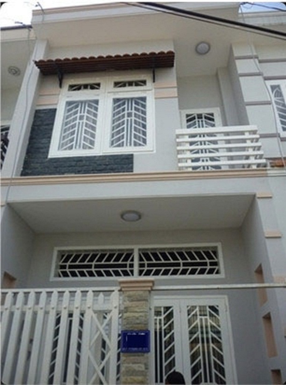 Cần tiền trả nợ ngân hàng nên bán gấp nhà mặt tiền đường Nguyễn Trãi Q. 5.