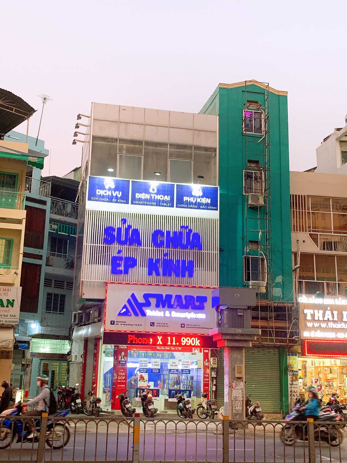 Vị trí siêu đẹp Vạn Hạnh Mall - MT Sư Vạn Hạnh, Quận 10 - 8x20m, 4 tầng, HĐT: 255,86 triệu - 80 tỷ