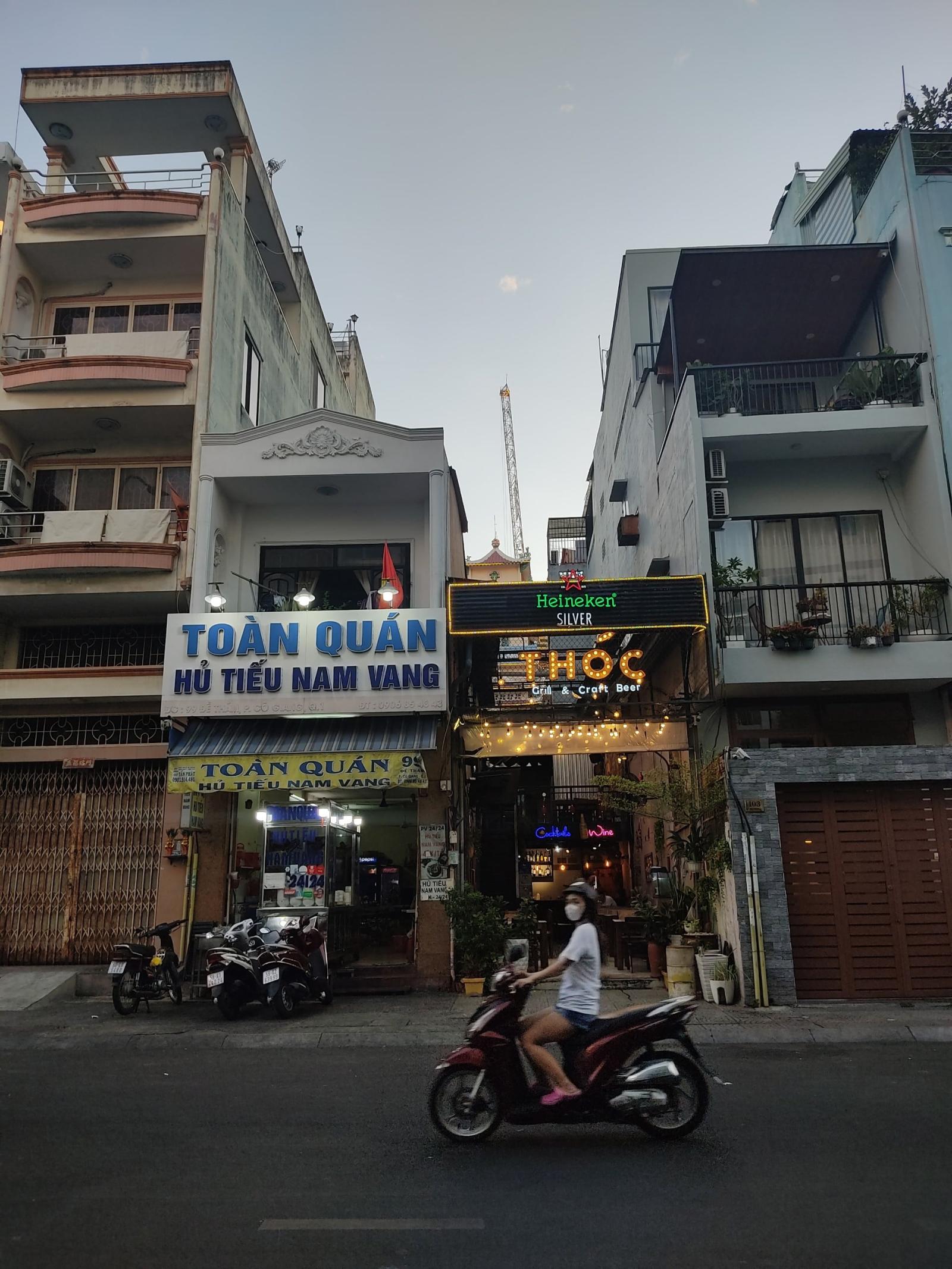 Bán nhà MT đẹp nhất đường Khánh Hội quận 4 giá 78tỷ 12x15m 
