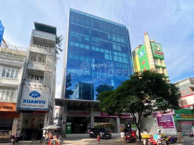 Bán tòa nhà Cao Thắng - Nguyễn Thị Minh Khai, Quận 3 DT 7.5x18m 5 lầu thuê 200 tr/th, giá 80 tỷ 0931011107