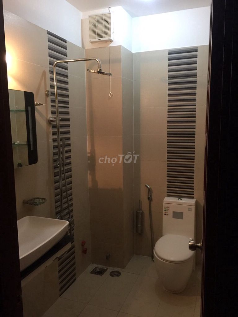 Nhà MTKD Nguyễn Sơn, P Phú Thọ Hòa, 4x18 2 Lầu Giá 11.5 Tỷ